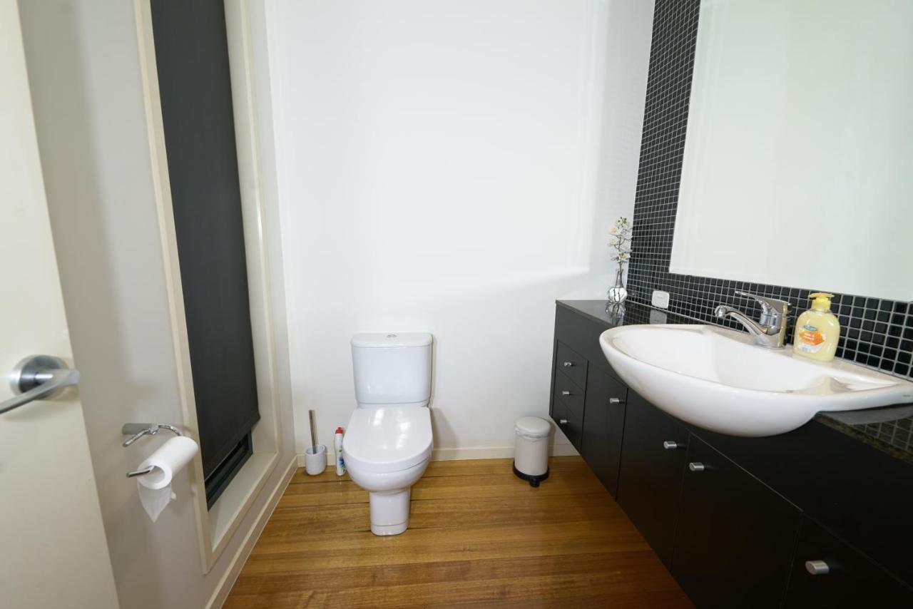 Luxury 7Brm Entire House Lakeview Blackswans Wifi Bbq Resort Point Cook Exteriér fotografie