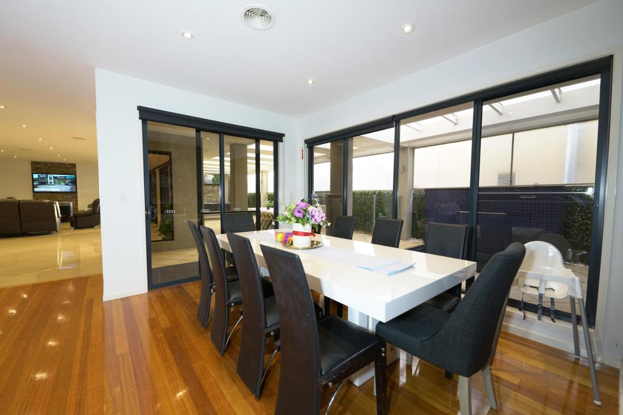 Luxury 7Brm Entire House Lakeview Blackswans Wifi Bbq Resort Point Cook Exteriér fotografie