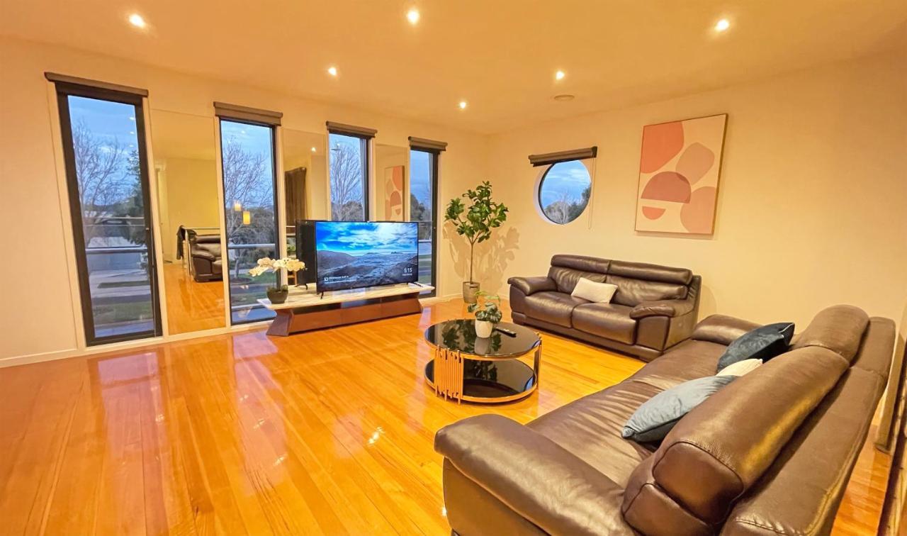 Luxury 7Brm Entire House Lakeview Blackswans Wifi Bbq Resort Point Cook Exteriér fotografie