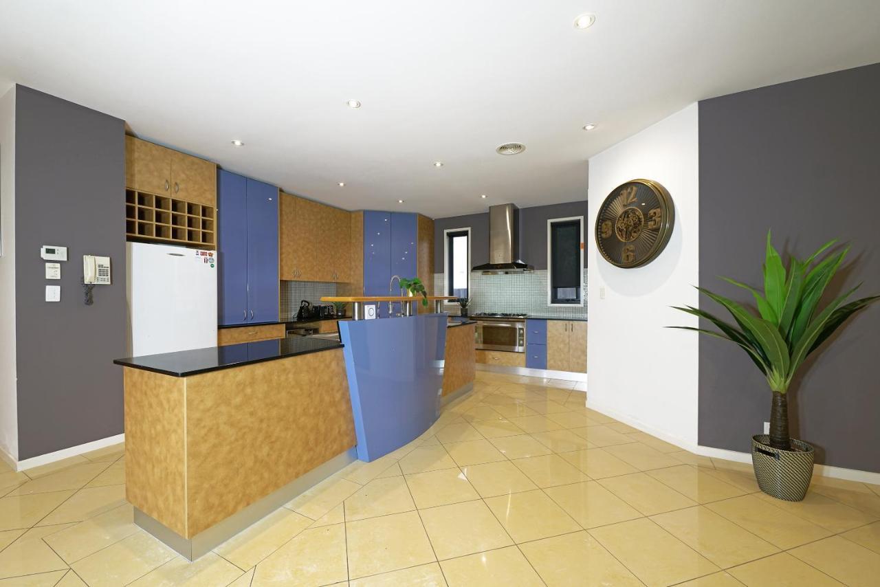 Luxury 7Brm Entire House Lakeview Blackswans Wifi Bbq Resort Point Cook Exteriér fotografie