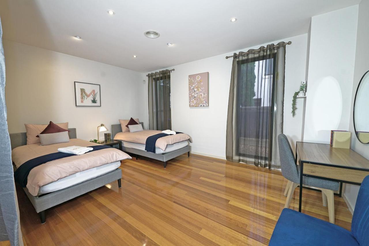 Luxury 7Brm Entire House Lakeview Blackswans Wifi Bbq Resort Point Cook Exteriér fotografie