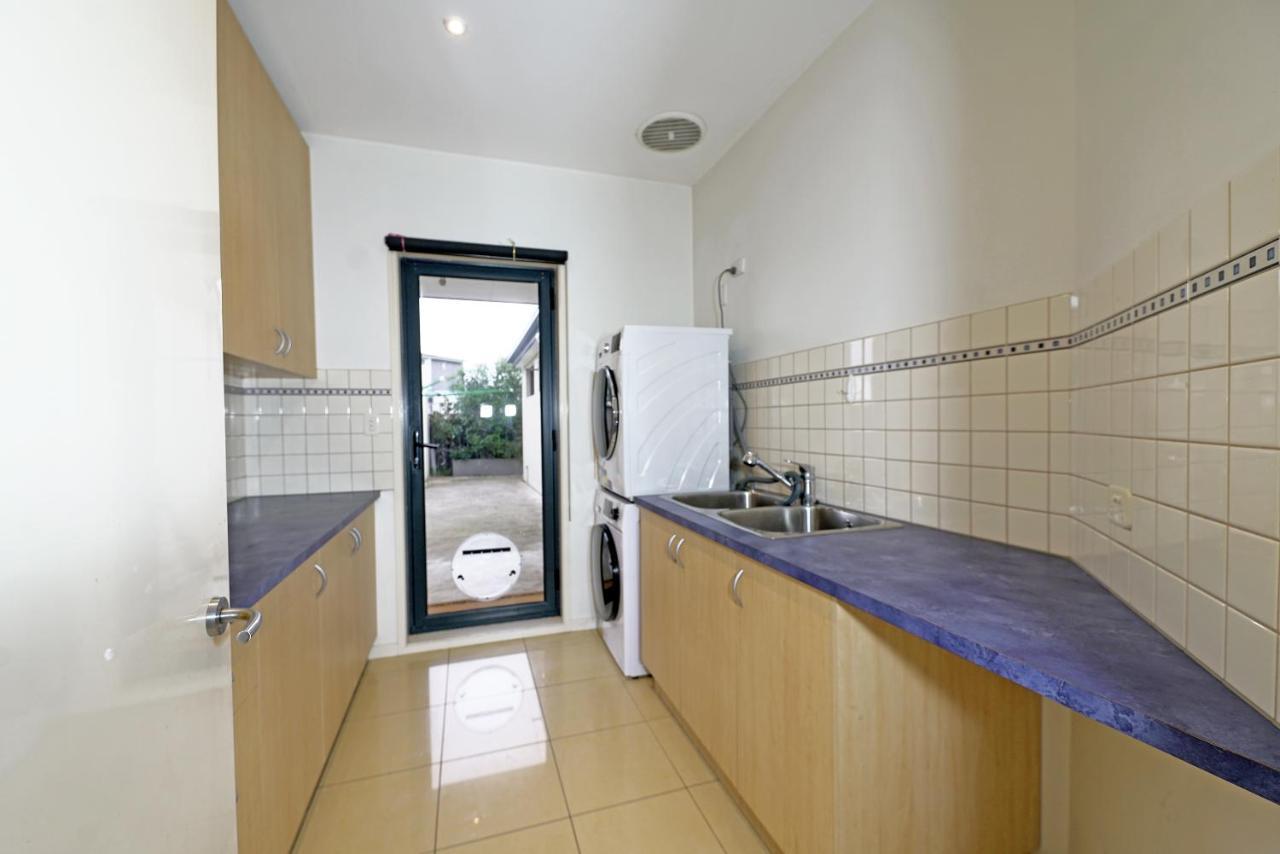 Luxury 7Brm Entire House Lakeview Blackswans Wifi Bbq Resort Point Cook Exteriér fotografie