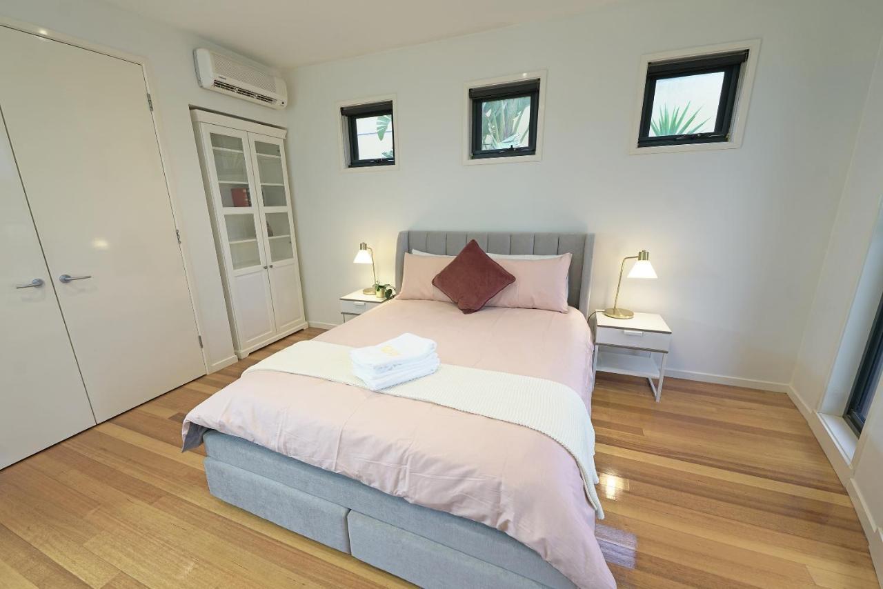 Luxury 7Brm Entire House Lakeview Blackswans Wifi Bbq Resort Point Cook Exteriér fotografie